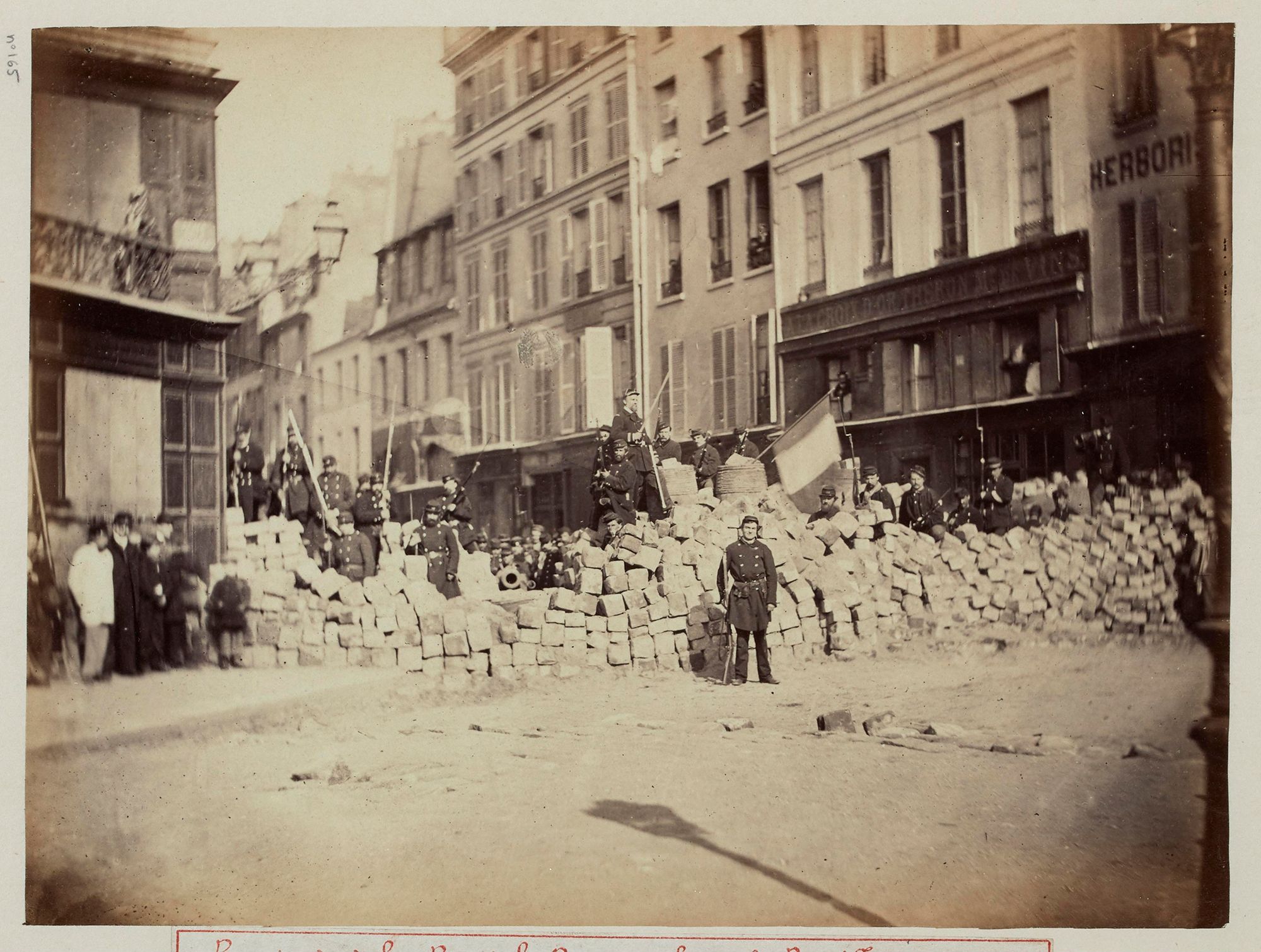 Barricada de la rue de la Roquette, plaza de la Bastilla (18 de marzo de 1971)