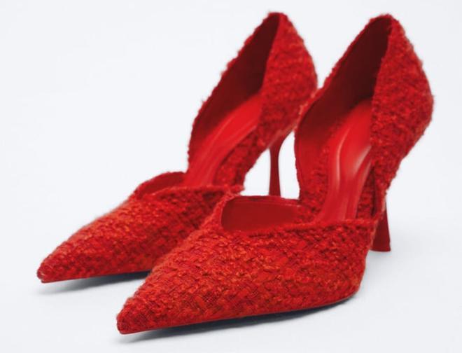 Zapatos rojos de tejido de Zara