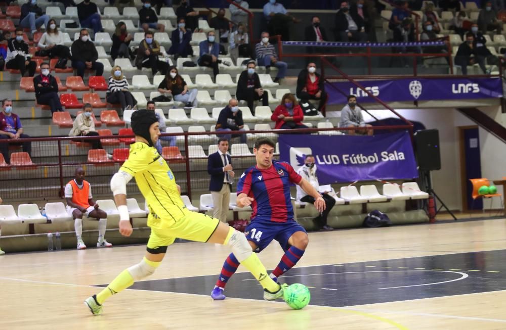 Levante UD FS - O Parrulo Ferrol