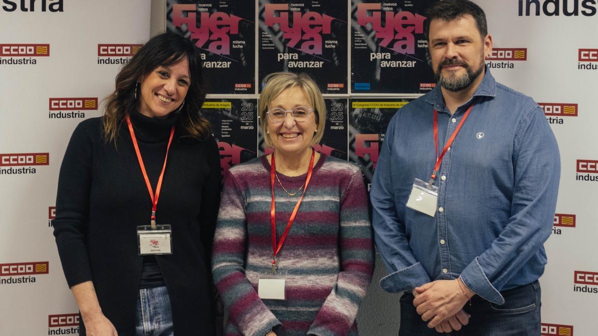 Garbiñe Espejo, Ana Sánchez y Nacho Serrano, este viernes en Zaragoza.