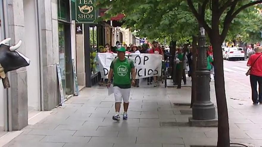 VÍDEO / Protesta contra Bankia para pedir la paralización de desahucios y desalojos