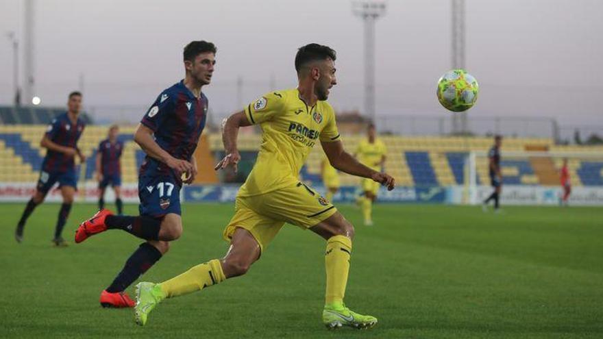 El Villarreal B golea en Llagostera y continúa líder