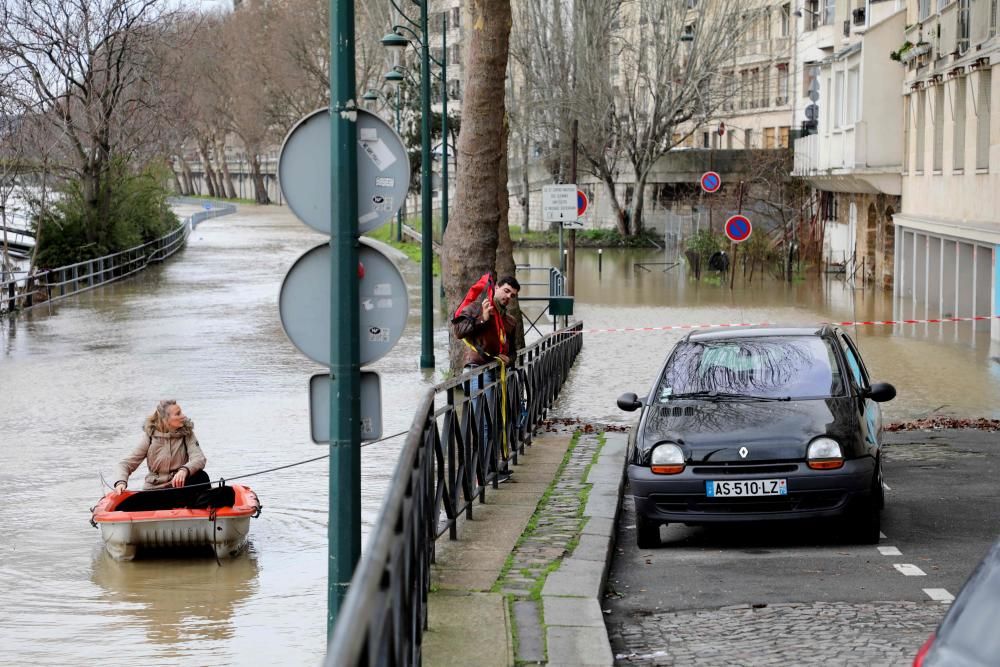 El Sena se desborda en París