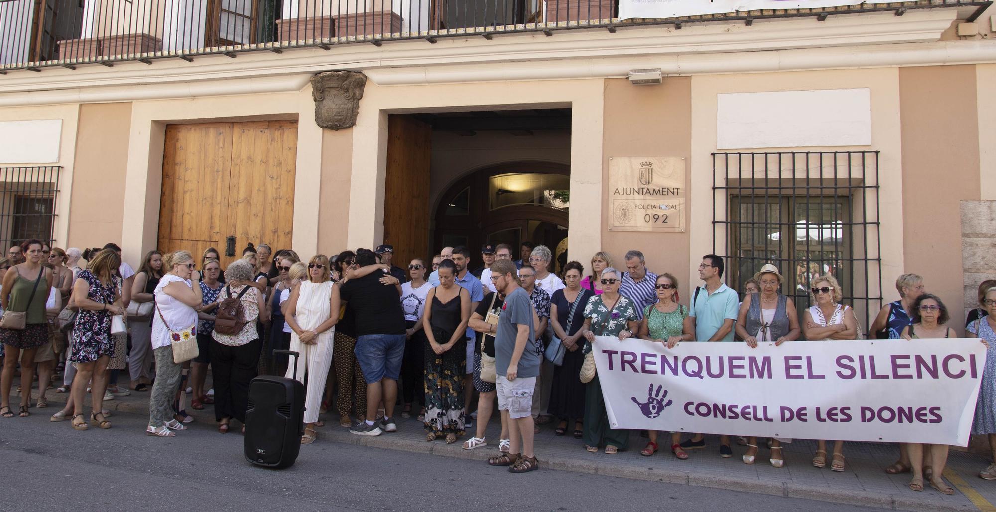 Dolor e indignación en Carcaixent