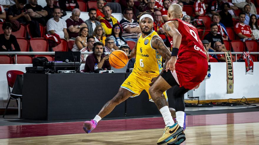 El rey del pase claretiano habla francés: Andrew Albicy ya es el máximo asistente de la historia del CB Gran Canaria