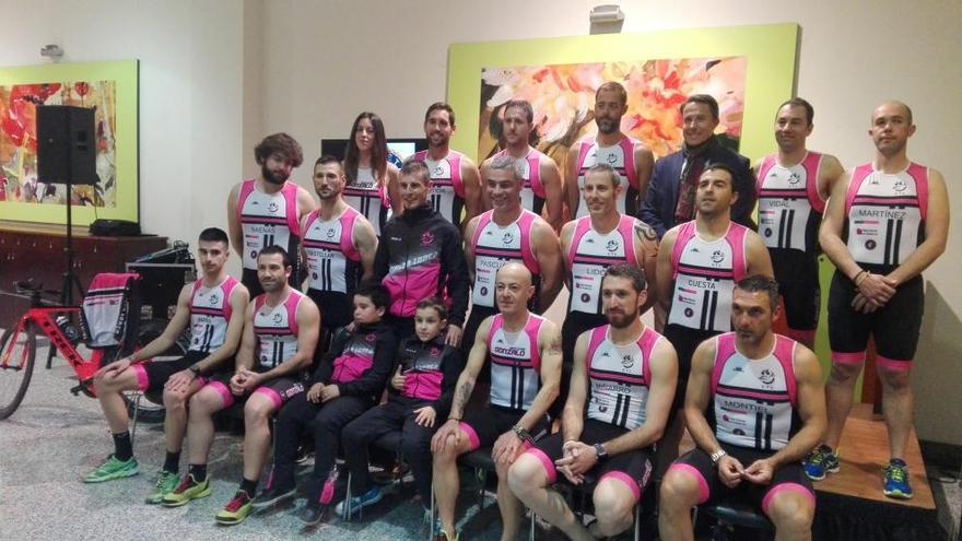 Los atletas del Club Triatlón Lorca.