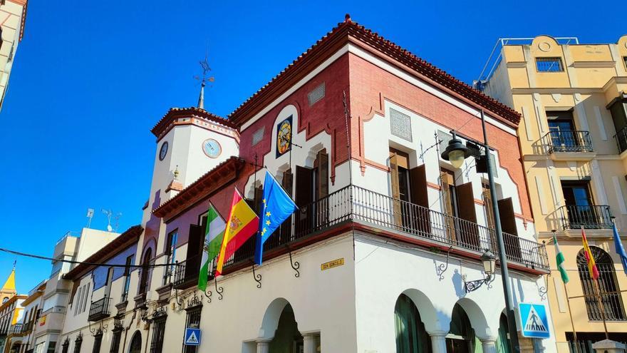 El Ayuntamiento de Puente Genil reduce su deuda en casi 600.000 euros