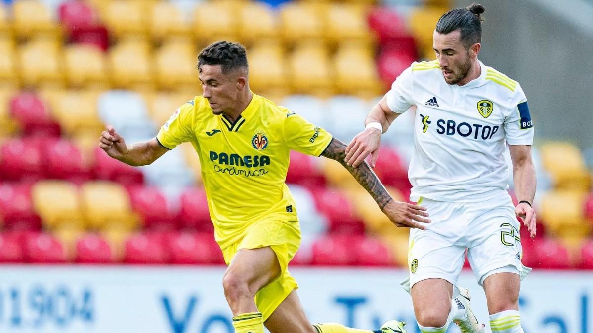 Lance de partido entre el Villarreal y el Leeds