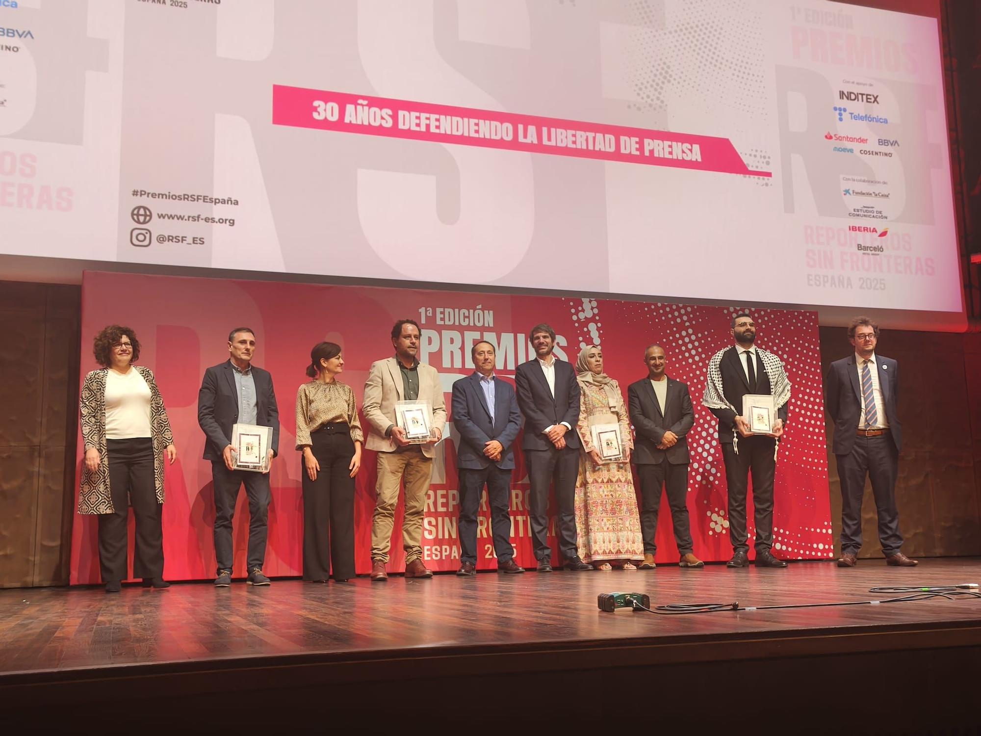 Levante-EMV recibe el premio nacional de Reporteros Sin Fronteras por la cobertura de la dana