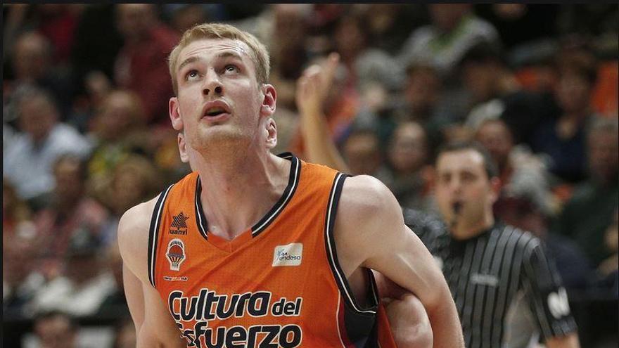 Tryggvi Hlinason se desvincula del Valencia Basket