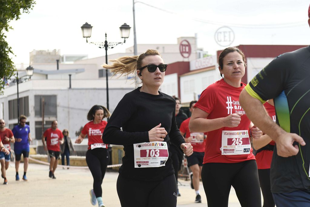 La XIII carrera solidaria Corriendo con Assido, en imágenes