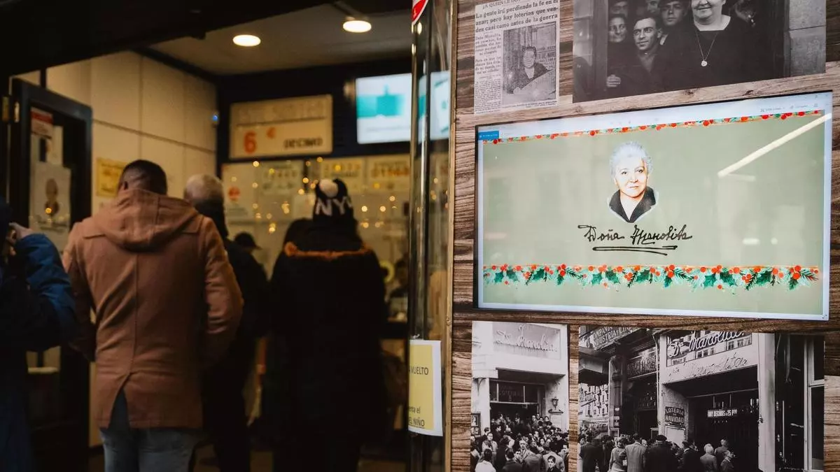 ¿Por qué el décimo de Navidad vale 20 euros? Así ha variado su precio