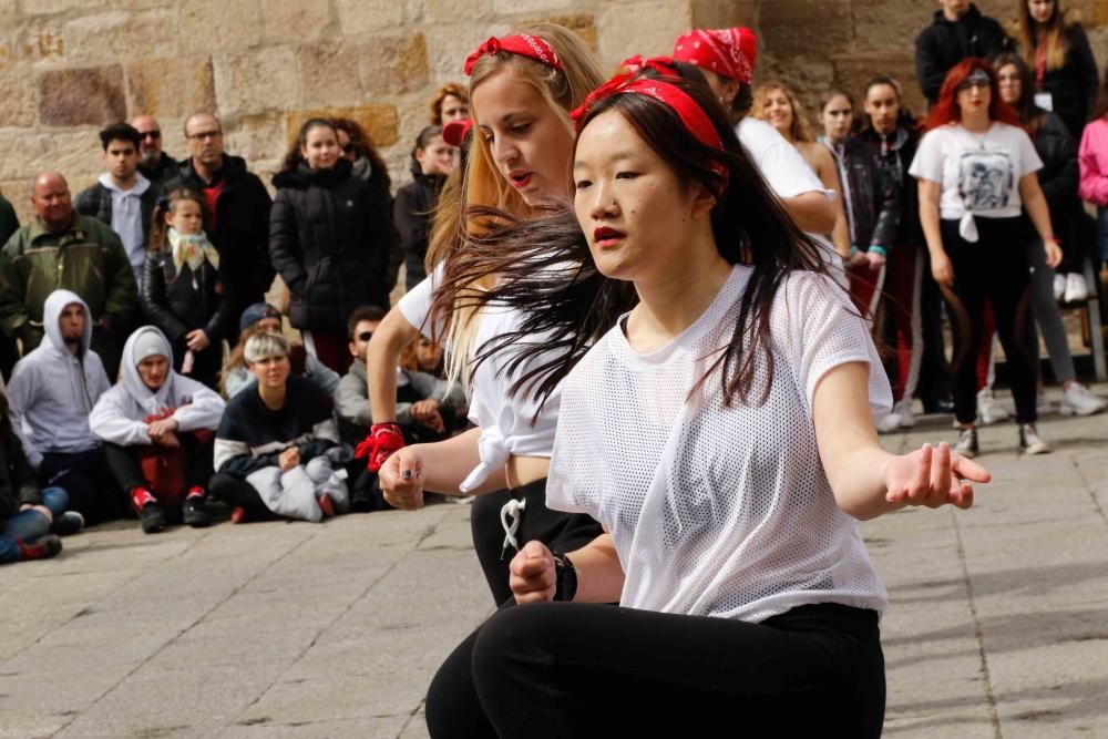 Pasacalles de Danza y Expresión Corpora