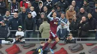 El Aston Villa hurga en la herida 'spur' y se mete en Champions