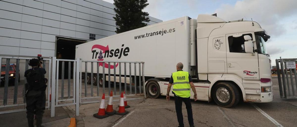 Los desaparecidos por la DANA en Valencia ascienden a 93.