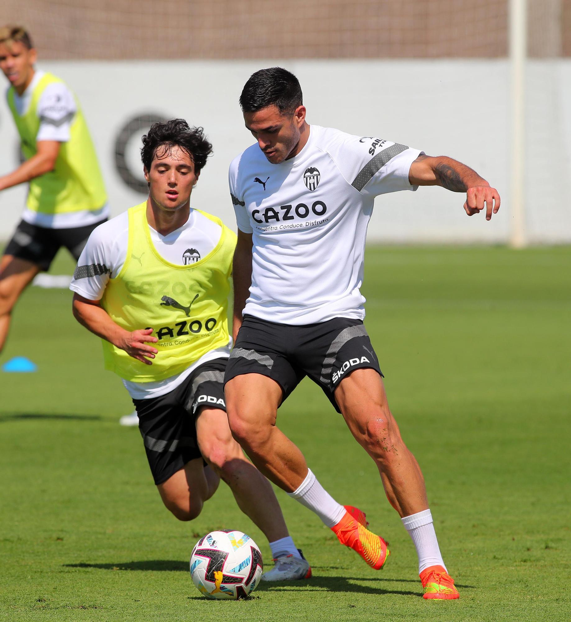 Las imágenes del entrenamiento de hoy del Valencia CF