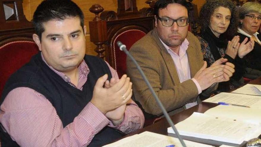 Xurxo Charlín gestiona la mejora de la seguridad en Sete Pías. // N.P.