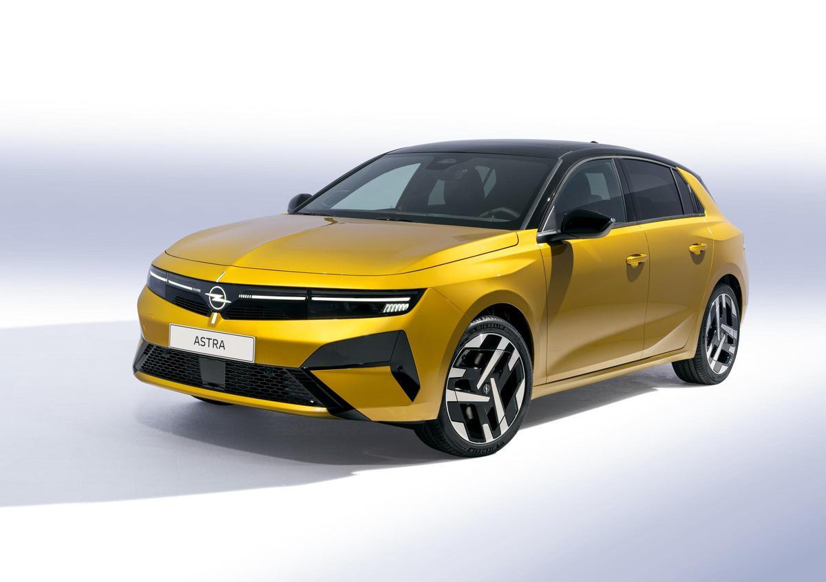 Nuevo Opel Astra: más afilado, técnico y sostenible y con cuatro propulsores diferentes