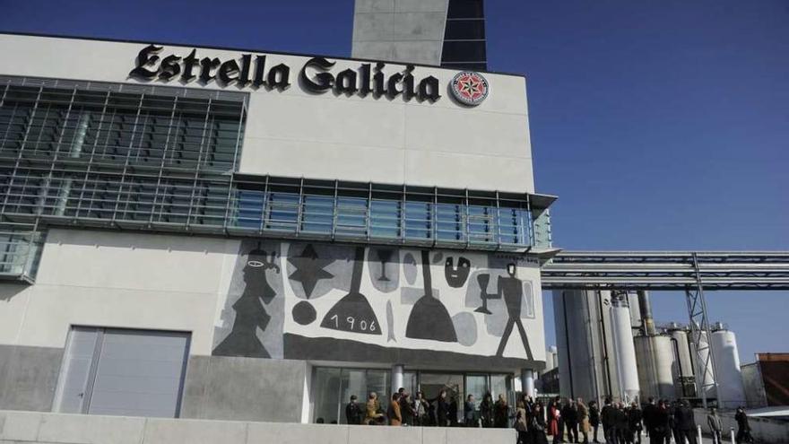 Exterior de la fábrica de cervezas Estrella Galicia, en el polígono de A Grela.