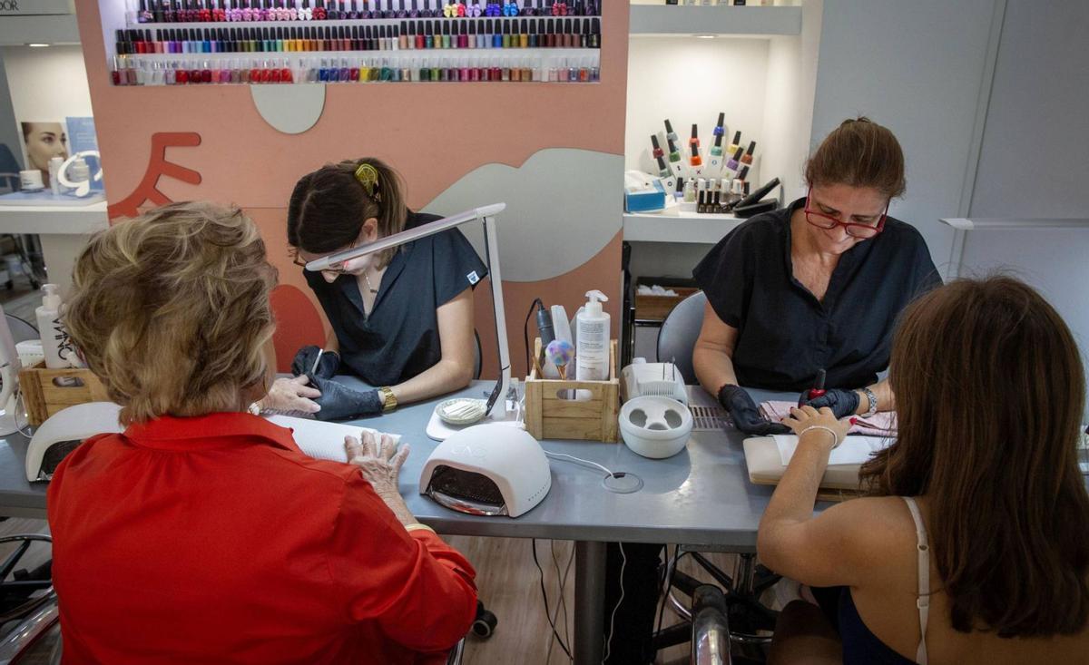 La llei tributària dificulta el blanqueig de capitals als salons de bellesa La llei tributària dificulta el blanqueig de capitals als salons de bellesa