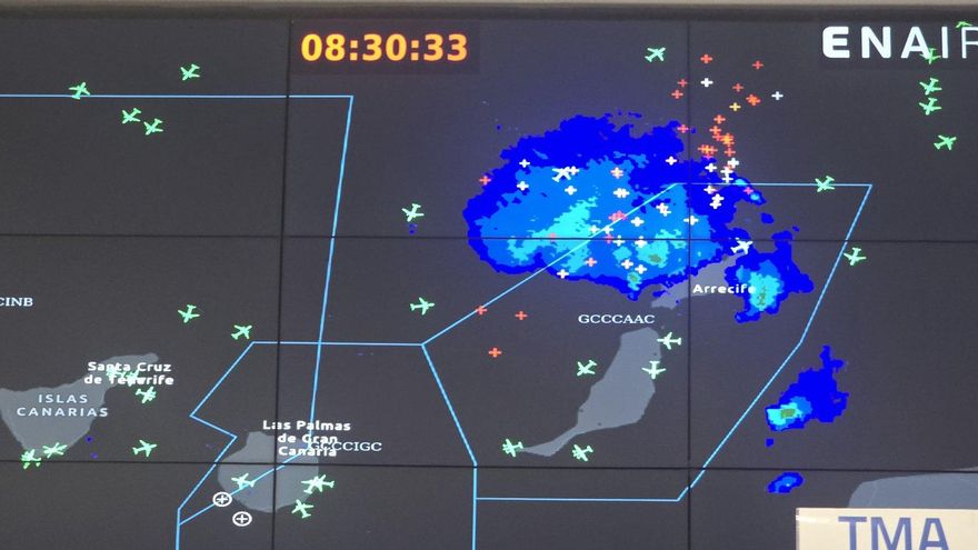 Continúan los desvíos en aeropuertos canarios por la borrasca Olivier