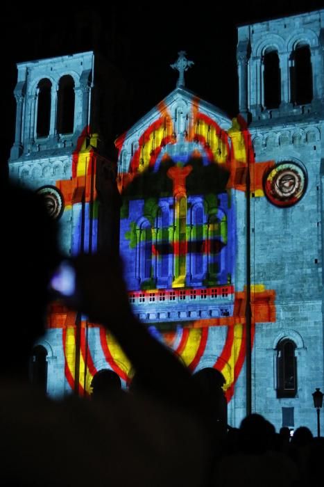 Proyección de "videomapping" en Covadonga.