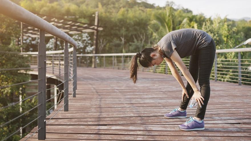 ¿Sabes lo que es el 'weekend warrior', el patrón que siguen muchos deportistas después del verano y que puede ser perjudicial?