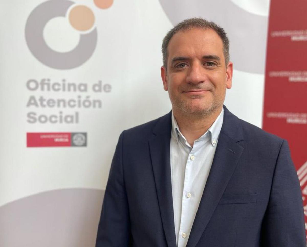 Marcos Bote Director de la Oficina de Atención Social
