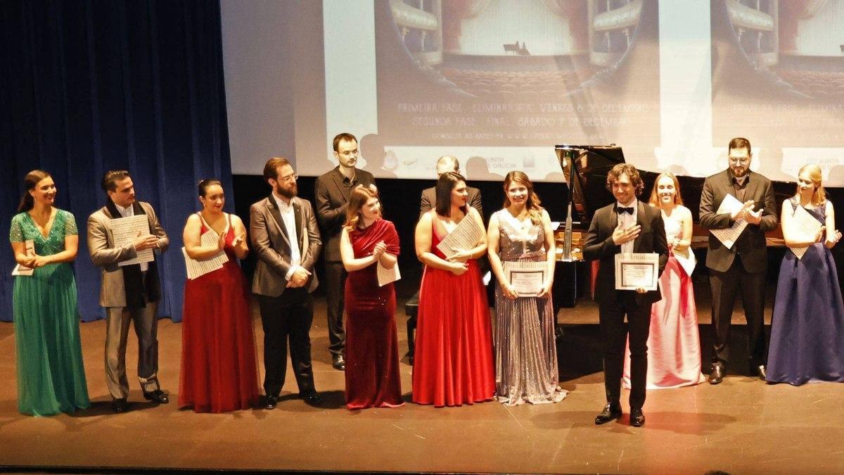 Un momento de la ceremonia de la final del Compostela Lírica 2024.