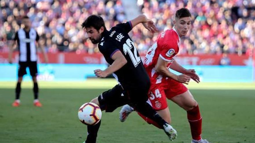 El Levante venció al Girona en Montilivi.