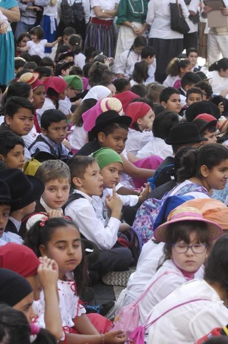 FIESTA DIA DE CANARIAS ORGANIZADO PORLA ORDEN ...