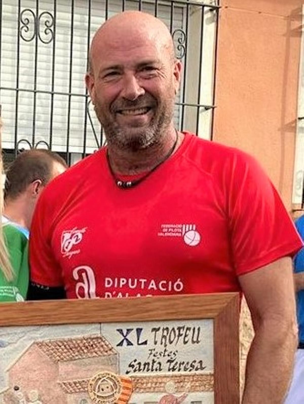 El presidente de club y campeón del mundo de pilota, Josep A. Martínez