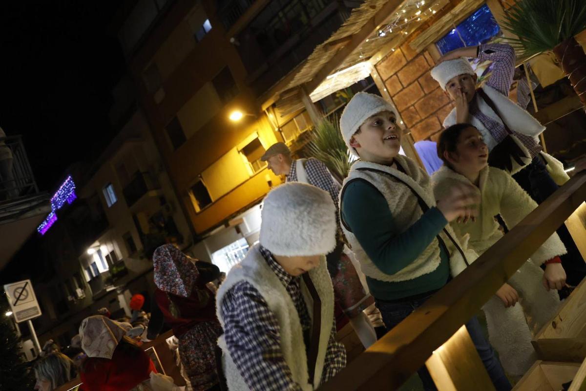 La Cabalgata de Reyes de La Viñuela, en imágenes