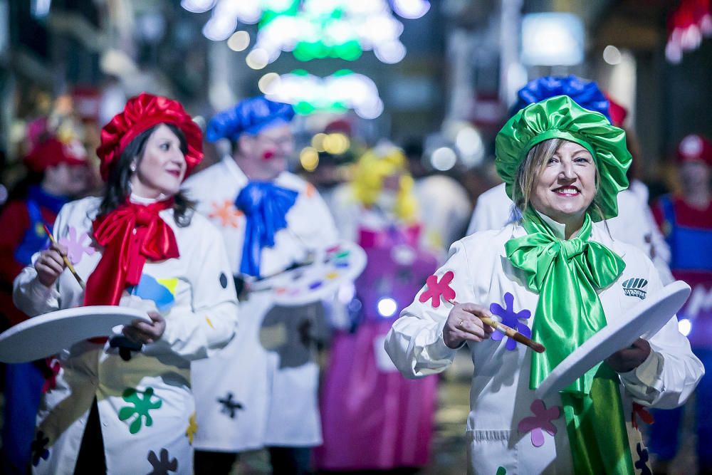 Búscate en las fotos del Carnaval en Benidorm