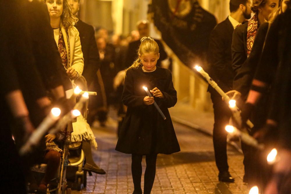 Varios momentos de la procesión que se celebró en honor al apóstol en Benidorm.