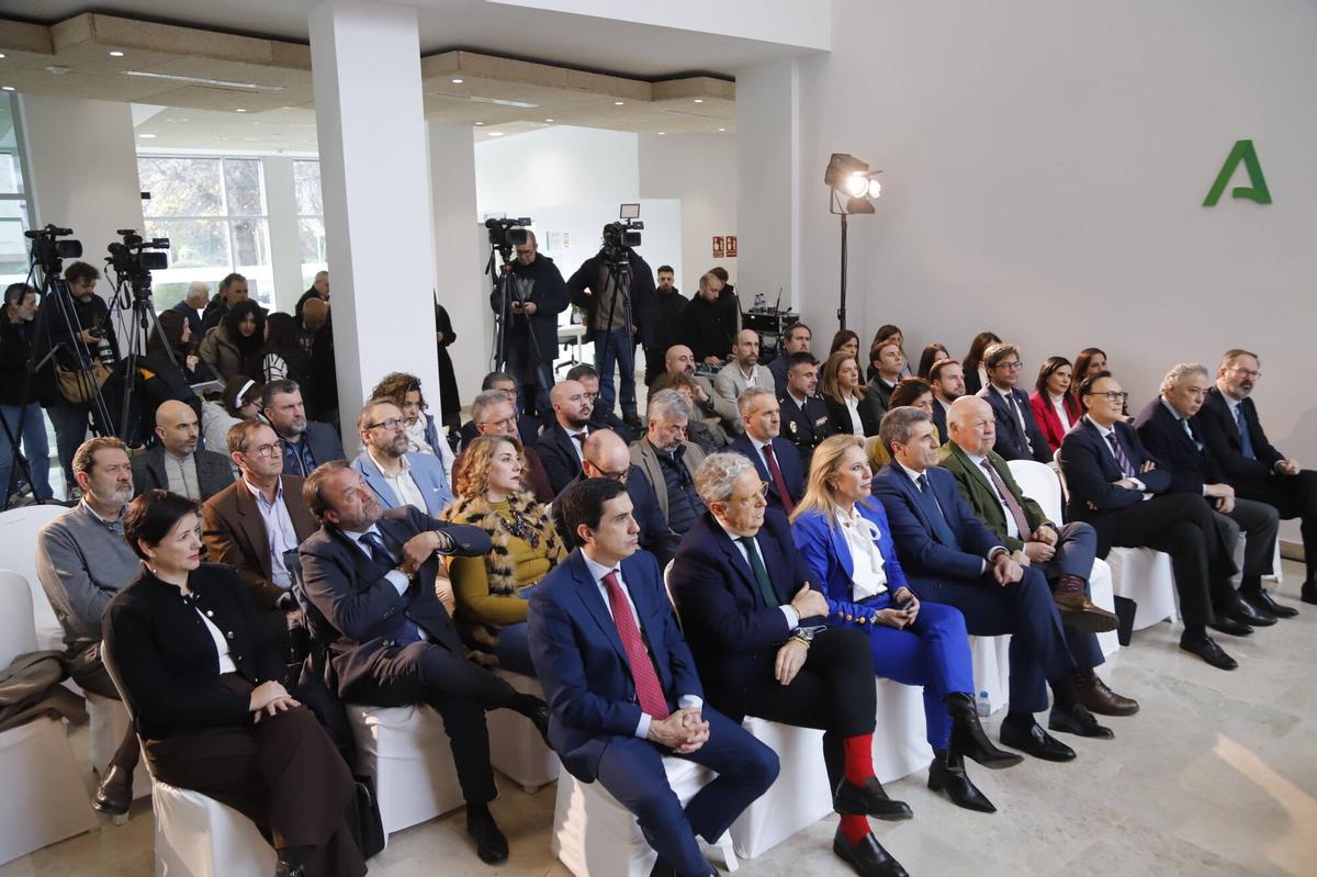 A.J.González Córdoba Los consejeros de Sanidad, Presidencia y Emergencias, Antonio Sanz, de Economía, Hacienda, Fondos Europeos y Diálogo Social, Carolina España, y de Universidad, Investigación e Innovación, José Carlos Gómez Villamandos, inauguran, junto al presidente del Parlamento de Andalucía, Jesús Aguirre, el nuevo edificio administrativo de la Junta de Andalucía en Córdoba. Delegación del gobierno de la Junta de Andalucía