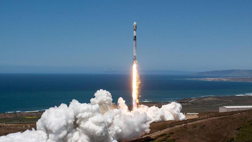 Las constelaciones de satélites, como Starlink, nuevo de foco de contaminación de la alta atmósfera