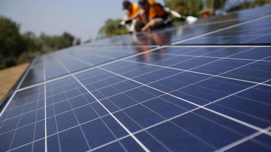 La planta solar de Mula podrá abastecer en 2019 a una ciudad como Murcia