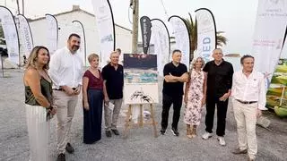 Damià Díaz firma el cartel del 40º Castell de l’Olla uniendo memoria, mar y futuro del gran espectáculo pirotécnico