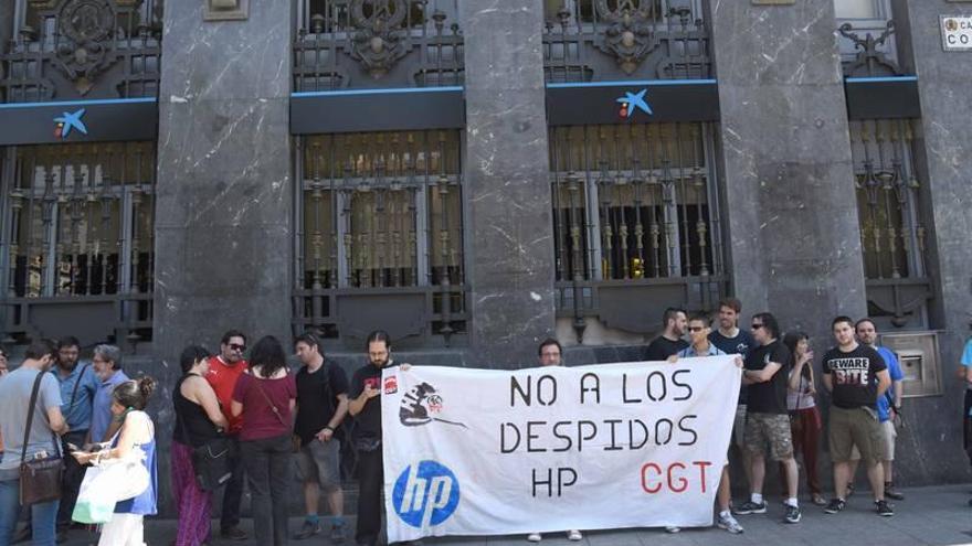 Protesta de CGT contra los despidos en HP