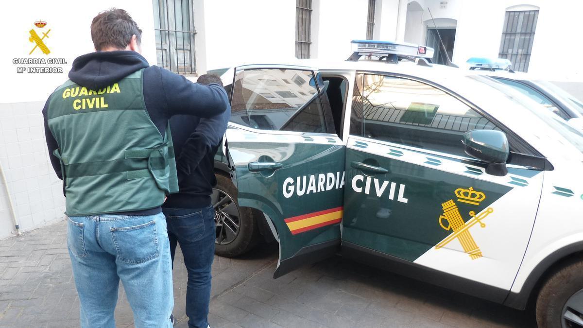 Detenido por extorsionar a través de páginas web de contactos en Almassora