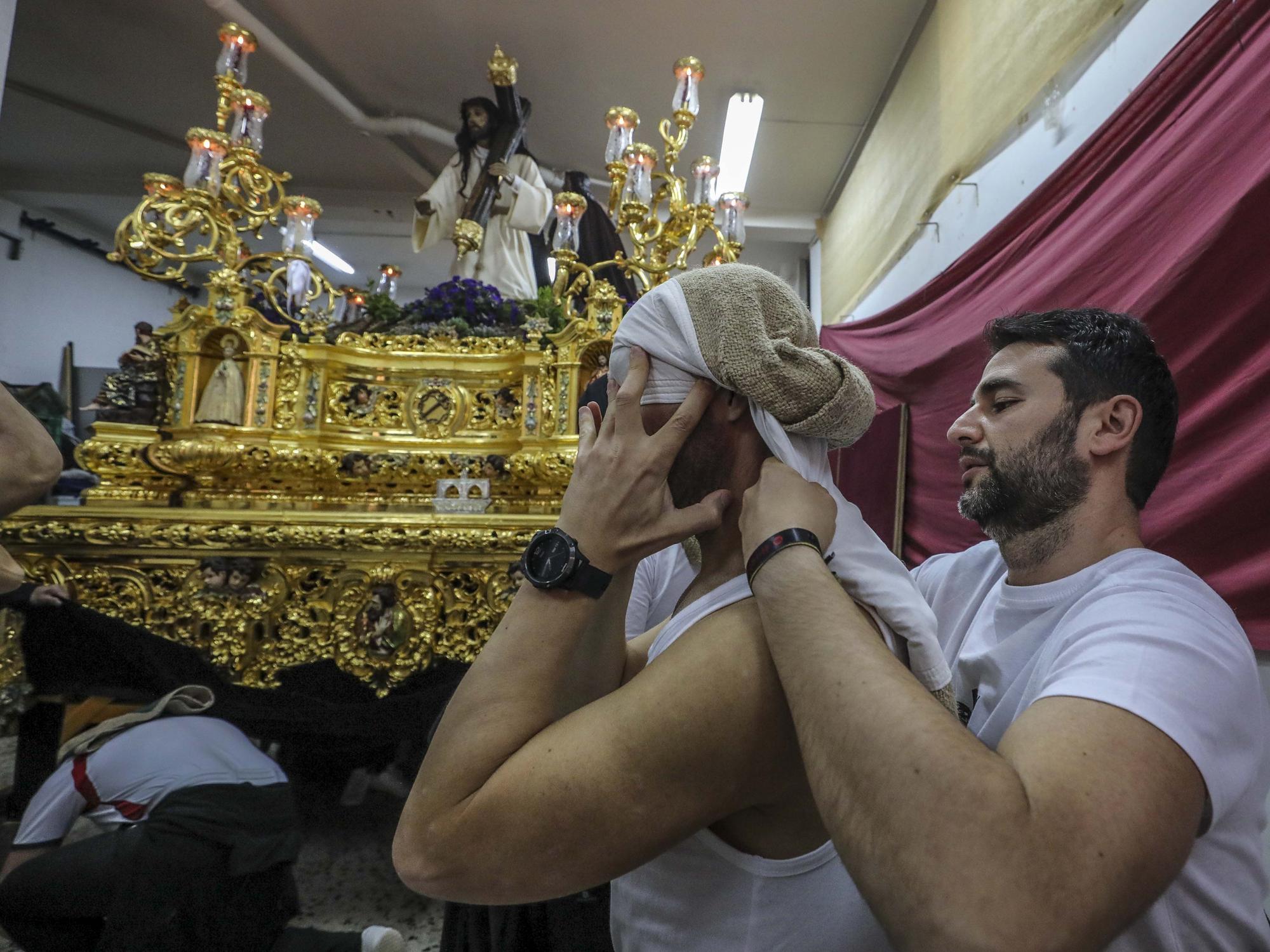 Procesiones Martes Santo Elche: La Sagrada Lanzada,Nuestro Padre Jesus de la Caida,La Santa Mujer Veronica,Santisimo Cristo del Perdon.