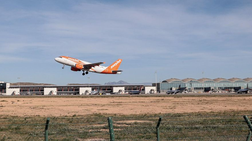 Cano denuncia la doble vara de medir del Gobierno en las inversiones aeroportuarias