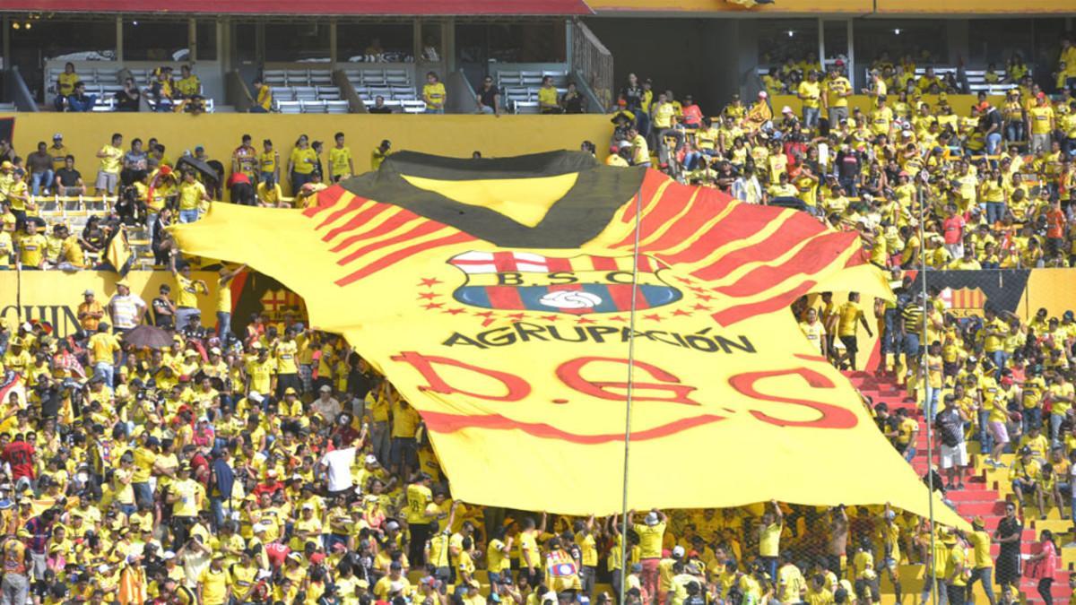 La afición celebró el título del Barcelona en Ecuador