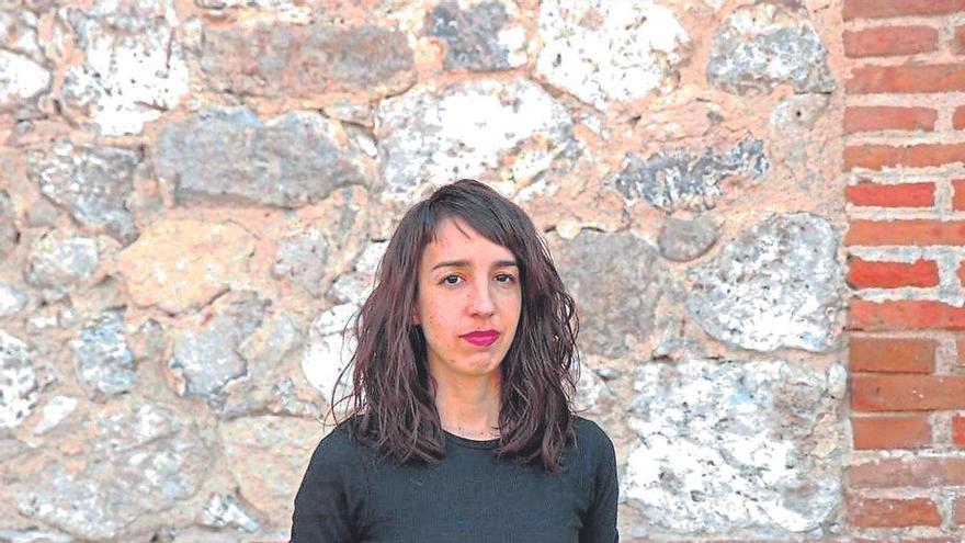 "Carcoma", el libro de Layla Martínez que sustituye a las pancartas en las manifestaciones feministas