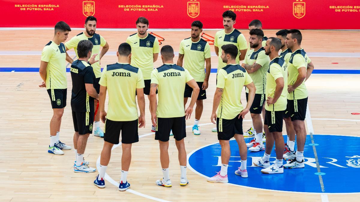 La selección española ya se entrena en A Malata