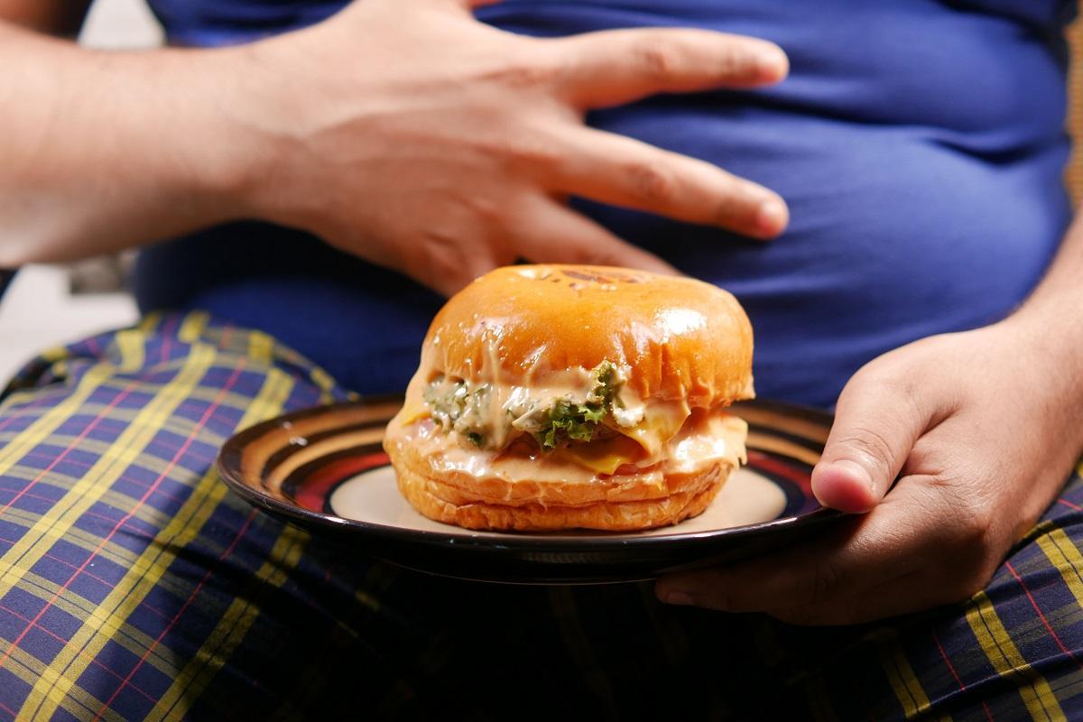 Comer ultraprocesados de forma habitual nos hace más vulnerables a las enfermedades inflamatorias gastrointestinales.