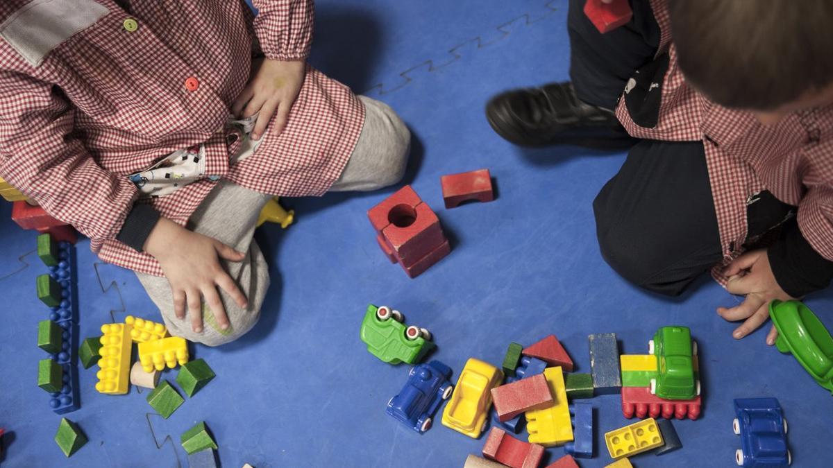 Niños jugando