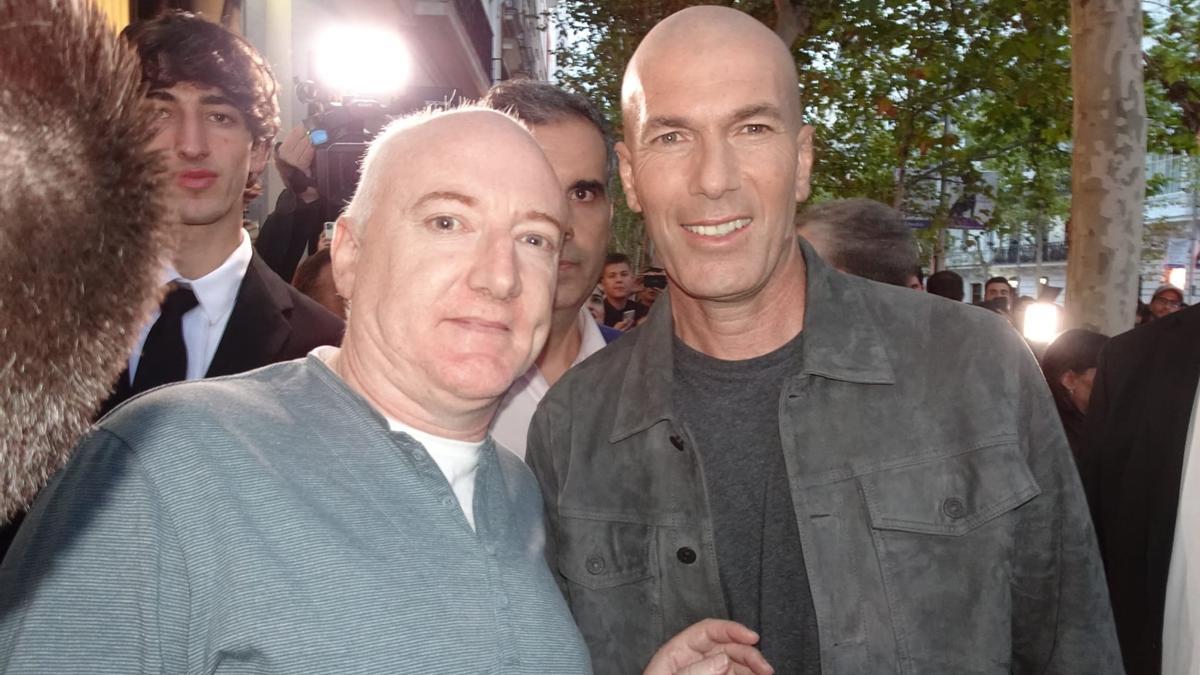 Javier Alonso con Zidanne.