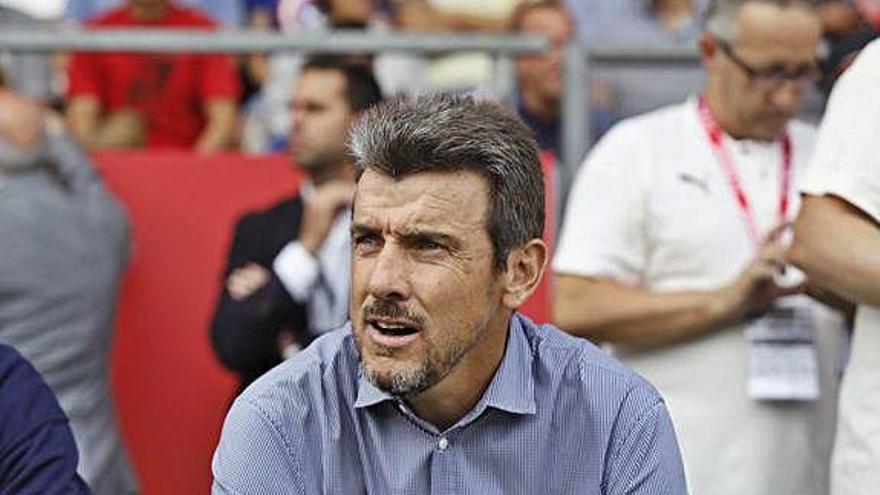 «Vaig intentar fer un equip      i un vestidor més forts»